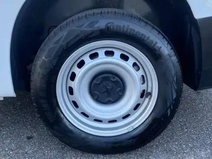 Photo 6 Peugeot Partner  Standard 1.6 BlueHDi 100ch Premium