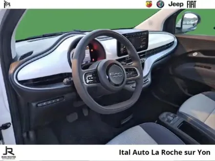 Photo 13 Fiat 500  e 118ch Icône Plus