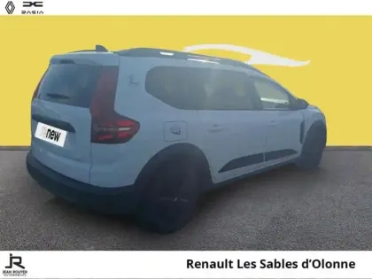 Photo 11 Dacia Jogger  1.6 hybrid 140ch SL Extreme 5 places