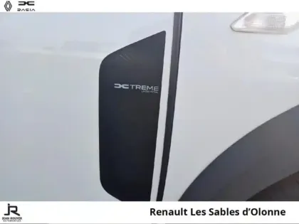 Photo 13 Dacia Jogger  1.6 hybrid 140ch SL Extreme 5 places