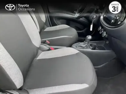 Photo 5 Toyota Aygo  X 1.0 VVT-i 72ch Dynamic S-CVT