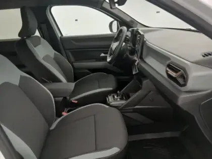 Photo 13 Dacia Duster  1.6 hybrid 140ch Extreme