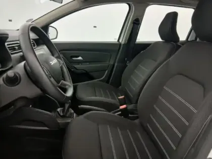 Photo 13 Dacia Duster  1.0 ECO-G 100ch Expression 4x2
