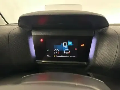 Photo 10 Citroën C4  PureTech 130ch S&S Shine EAT8