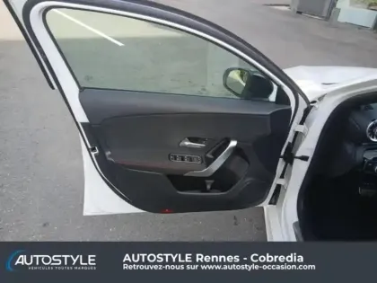 Photo 13 Mercedes Classe A  180 136ch AMG Line 7G-DCT