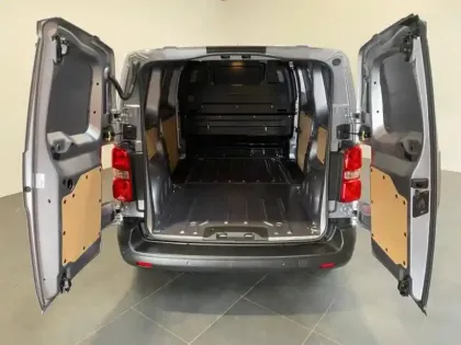 Photo 6 Peugeot Expert  Fg M 2.2 Diesel 150ch Pack Premium Connect automatique