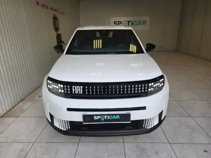 Photo 8 Fiat Panda Grande  1.2 Hybrid Turbo 110ch Pop eDCT6