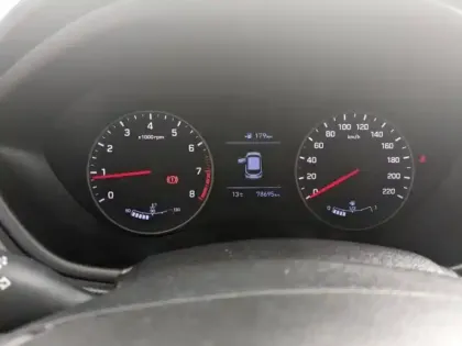 Photo 8 Hyundai I20  1.0 T-GDi 100ch Intuitive