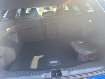 Photo 12 Ford Explorer  204 ch Extended Range 79kWh RWD