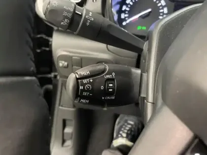 Photo 11 Citroën C3  1.2 PureTech 110ch S&S Shine 120-123g