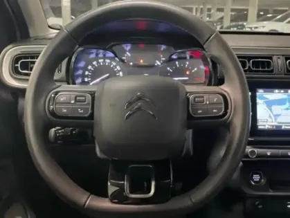 Photo 8 Citroën C3  1.2 PureTech 110ch S&S Shine 120-123g