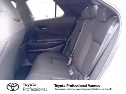 Photo 10 Toyota C-HR  2.0 Hybride Rechargeable 225ch Collection Premiere MY25