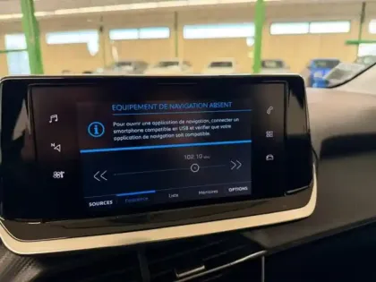 Photo 12 Peugeot 208  1.2 PureTech 75ch S&S Active Pack