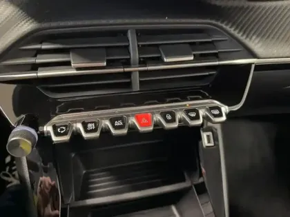 Photo 5 Peugeot 208  1.2 PureTech 75ch S&S Active Pack