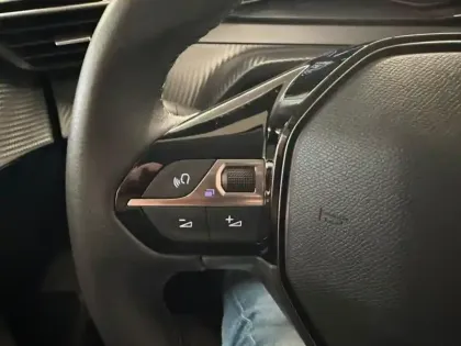 Photo 10 Peugeot 208  1.2 PureTech 75ch S&S Active Pack