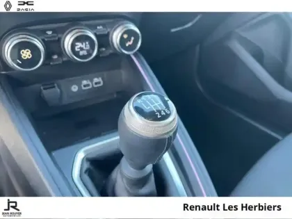 Photo 5 Renault Clio  1.0 TCe 90ch esprit Alpine - 24