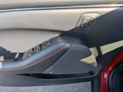 Photo 11 Ford Mustang  Mach-E 351ch Extended Range 99kWh First Edition