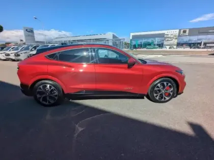 Photo 7 Ford Mustang  Mach-E 351ch Extended Range 99kWh First Edition