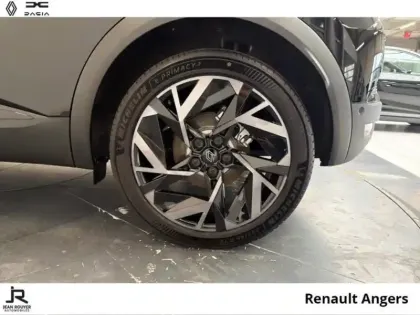 Photo 7 Renault Captur  1.8 E-Tech full hybrid 160ch esprit Alpine - 25