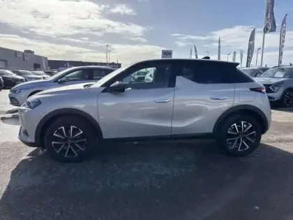 Photo 7 DS DS 3  1.2 Hybride 136ch Edition France Automatique