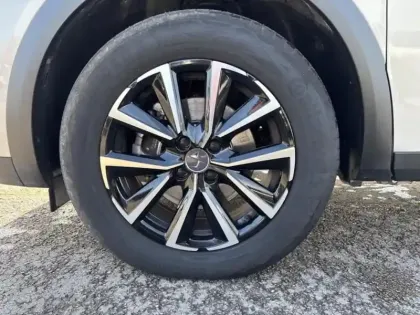 Photo 8 DS DS 3  1.2 Hybride 136ch Edition France Automatique