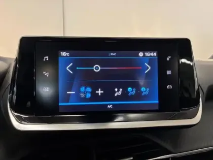 Photo 14 Peugeot 208 Gén. II Ph1 NG Active Pack 5