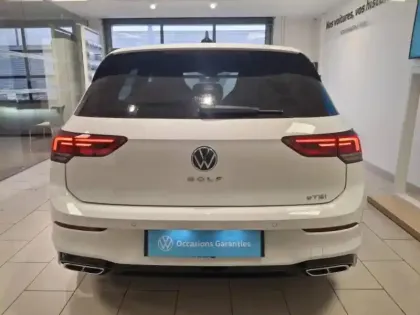 Photo 9 Volkswagen Golf  1.5 eTSI OPF 130ch R-Line DSG7