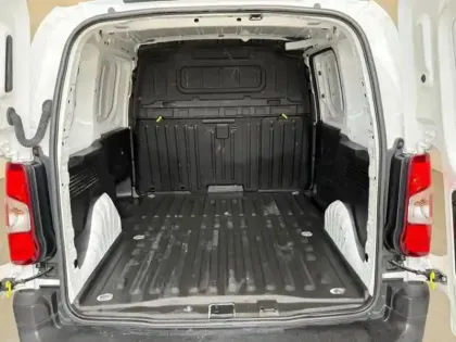 Photo 7 Peugeot Partner  Standard 650kg BlueHDi 100ch S&S Premium