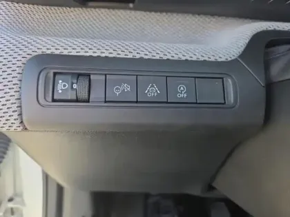 Photo 13 Citroën C3  1.2 Turbo 100ch PLUS