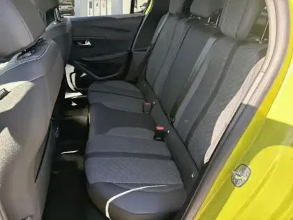 Photo 9 Peugeot 208  1.2 Hybrid 110ch Allure e-DCS6