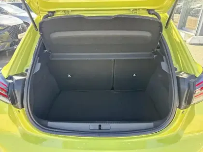 Photo 5 Peugeot 208  1.2 Hybrid 110ch Allure e-DCS6