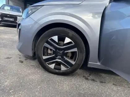 Photo 10 Peugeot 208 Gén. II Ph2 Allure 5