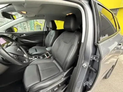 Photo 10 Opel Grandland  1.6 Turbo 225ch Hybride Elegance Business