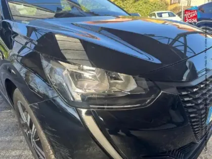 Photo 12 Peugeot 208  1.2 PureTech 100ch S&S Allure EAT8