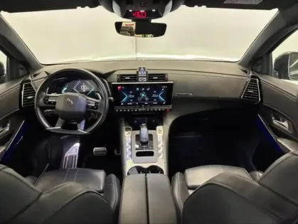 Photo 8 DS DS 7  Crossback E-TENSE 4x4 300ch Grand Chic