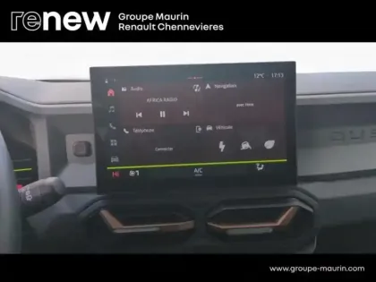 Photo 11 Dacia Duster  1.6 hybrid 140ch Extreme