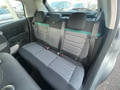 Photo 8 Citroën C3  1.2 PureTech 110ch S&S Shine 120-123g