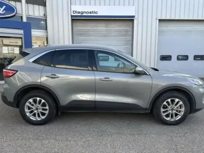 Photo 7 Ford Kuga  2.5 Duratec 190ch FHEV E85 Titanium BVA