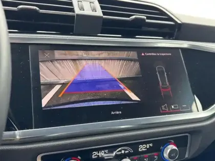 Photo 13 Audi Q3  35 TFSI 150ch Design S tronic 7