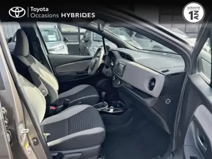 Photo 5 Toyota Yaris  100h Collection 5p MY19