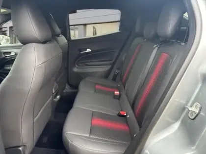 Photo 9 Alfa Romeo Junior  1.2 Ibrida 136ch Speciale DCT6