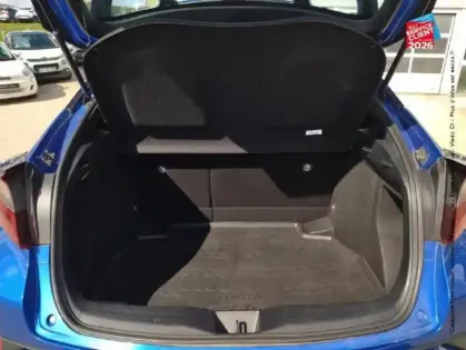 Photo 13 Toyota C-HR  122h Dynamic 2WD E-CVT MY22