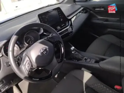 Photo 14 Toyota C-HR  122h Dynamic 2WD E-CVT MY22