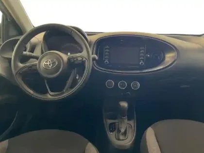 Photo 14 Toyota Aygo  X 1.0 VVT-i 72ch Dynamic S-CVT MY24