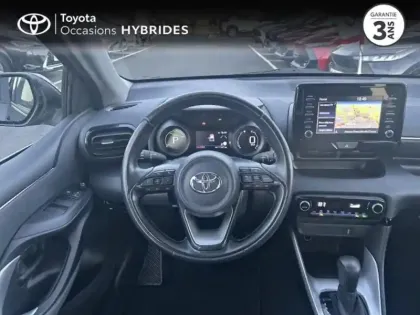 Photo 8 Toyota Yaris  116h Design 5p