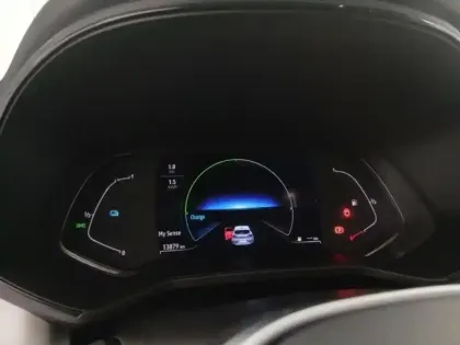 Photo 13 Renault Clio  1.6 E-Tech hybride 145ch Techno