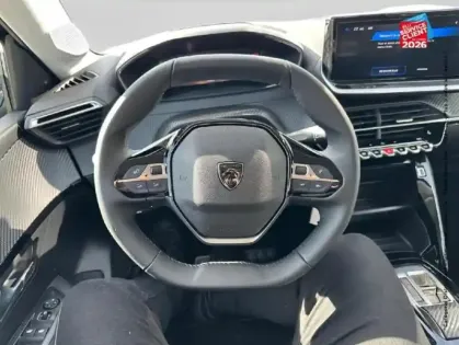 Photo 11 Peugeot 208  1.2 Hybrid 145ch Allure e-DCS6 Siege chauf