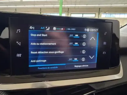 Photo 8 Peugeot 208  1.2 PureTech 75ch S&S Like