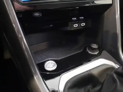 Photo 13 Volkswagen T-roc  1.5 TSI EVO 150ch Style