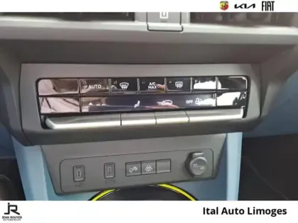 Photo 12 Fiat Panda Grande  1.2 Hybrid Turbo 110ch Icône eDCT6